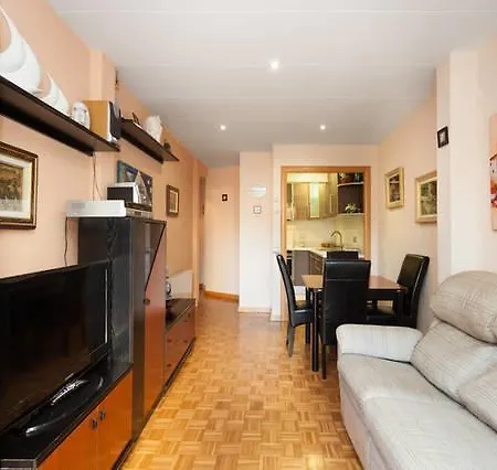 P2. Nora, Apartment *